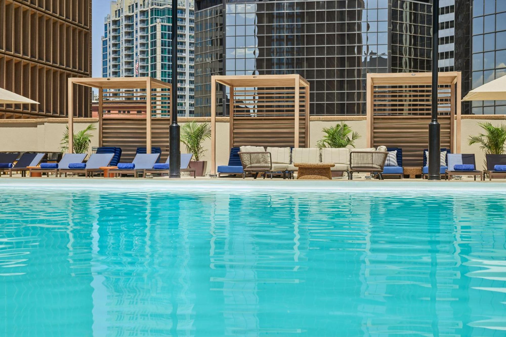 Sheraton Denver Downtown Hotel Екстериор снимка