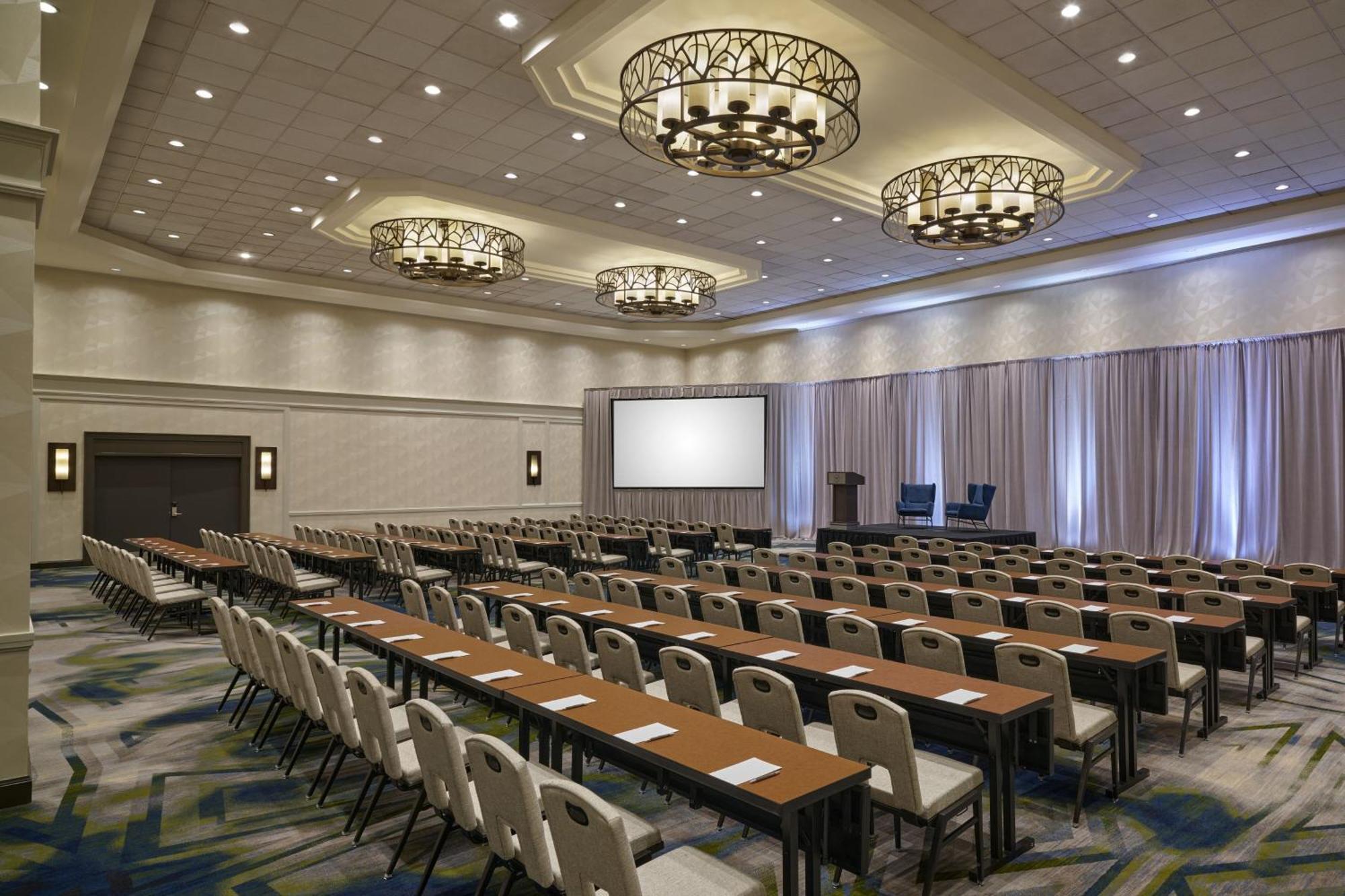Sheraton Denver Downtown Hotel Екстериор снимка