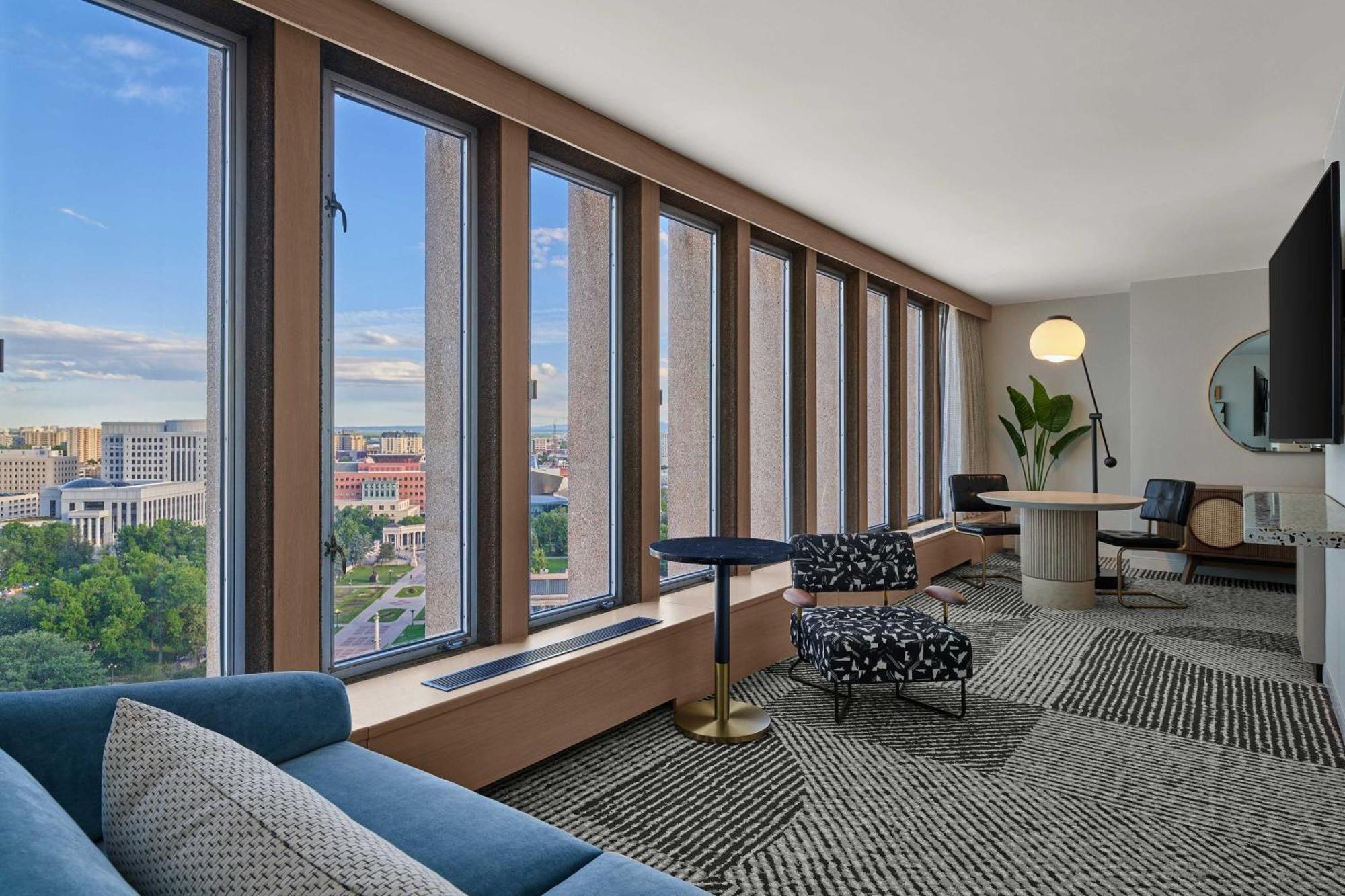 Sheraton Denver Downtown Hotel Екстериор снимка